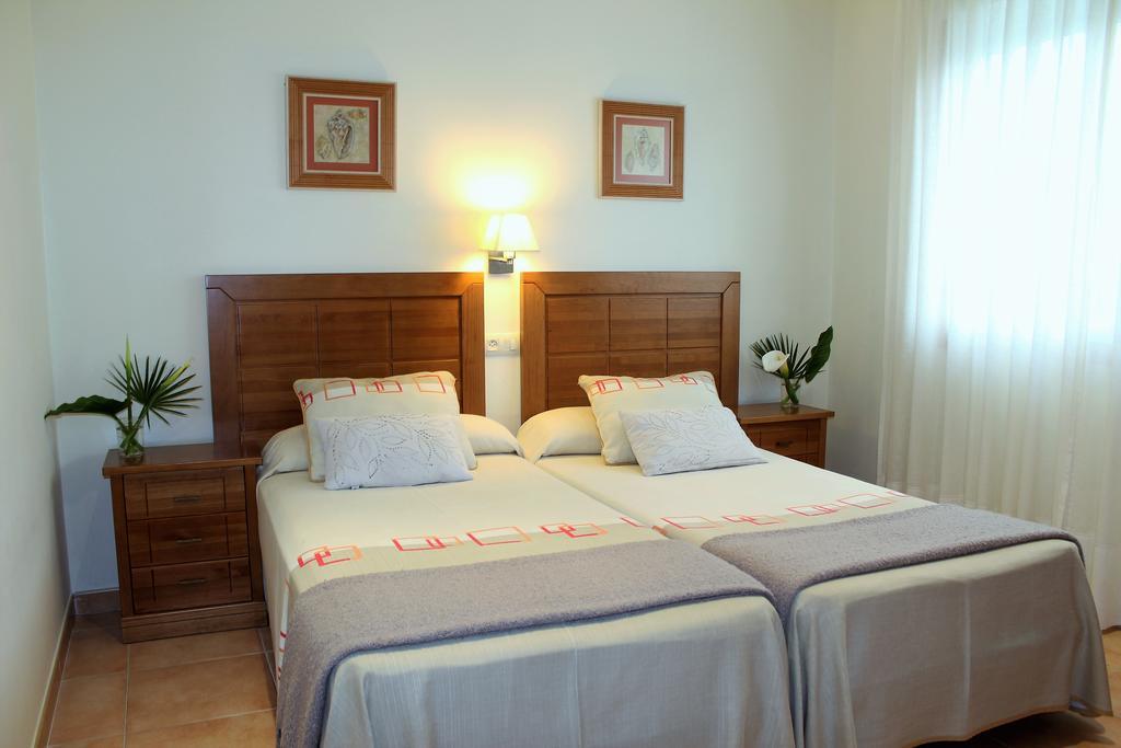 Duplex Playa De Rons Apartment O Grove Exterior photo
